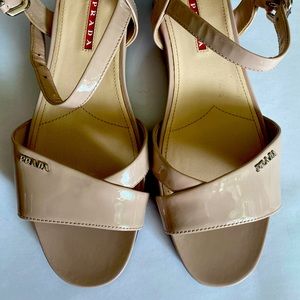 Prada Vernice Cipria